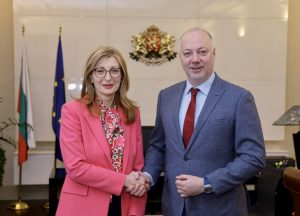 Американската фармацевтична компания разширява партньорствата си в Китай