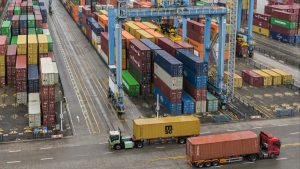 Китай настоява Япония да направи “чисто скъсване” с милитаризма