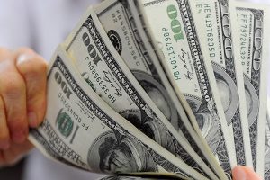 Въведена е застраховка за дългосрочни грижи