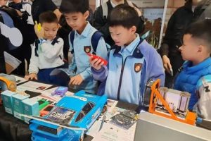 Maker Space привлича вниманието на панаира в Шенжен