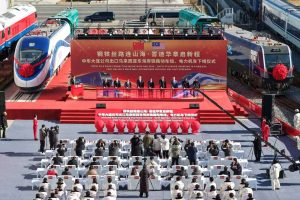 Първите електрически влакове за проекта в Малайзия завършват производството си в Далиан