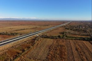 Китай отменя всички полети по 49 маршрута до Япония