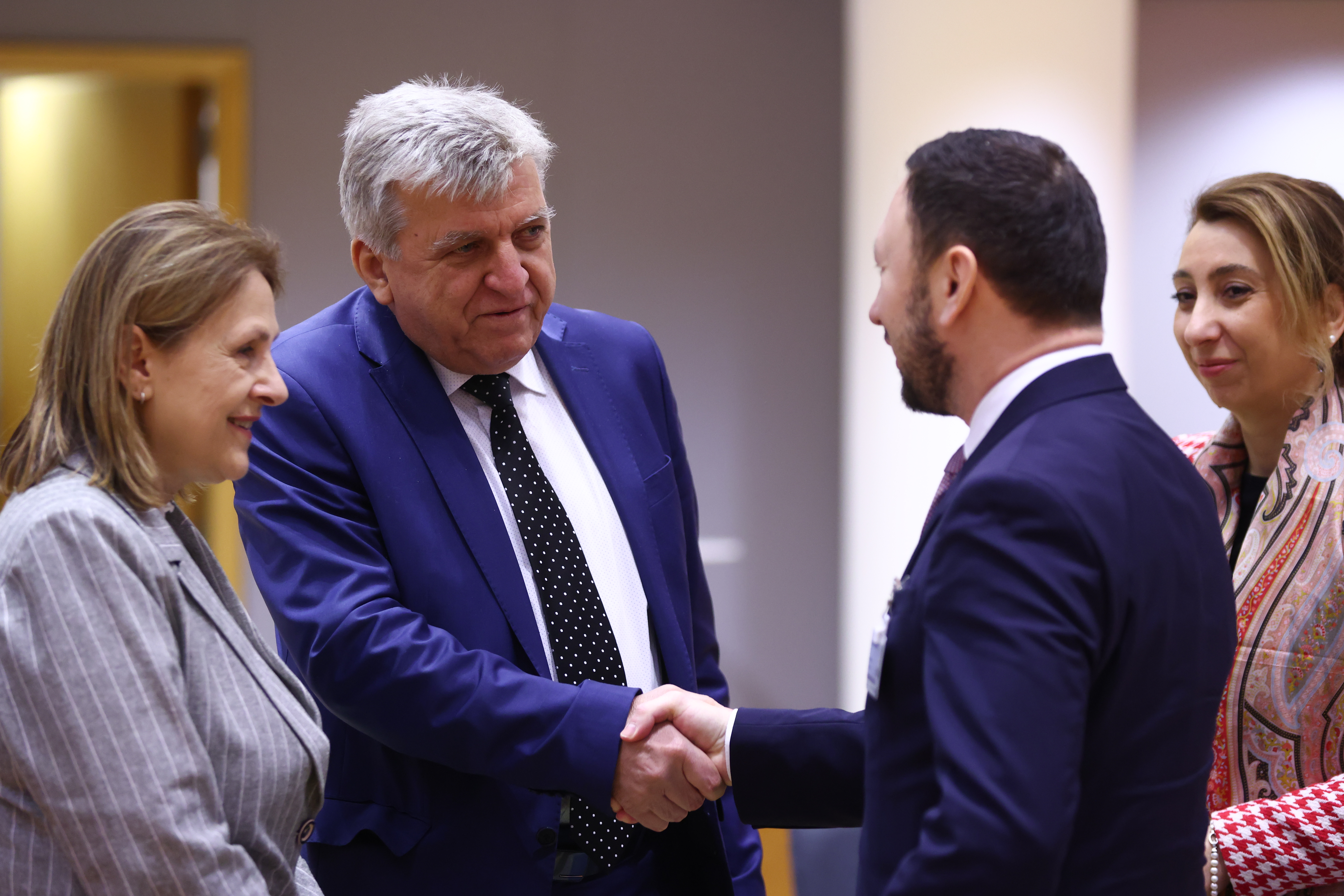 Най-новото ръководство за ресторанти на Black Pearl представя китайската хранителна сцена